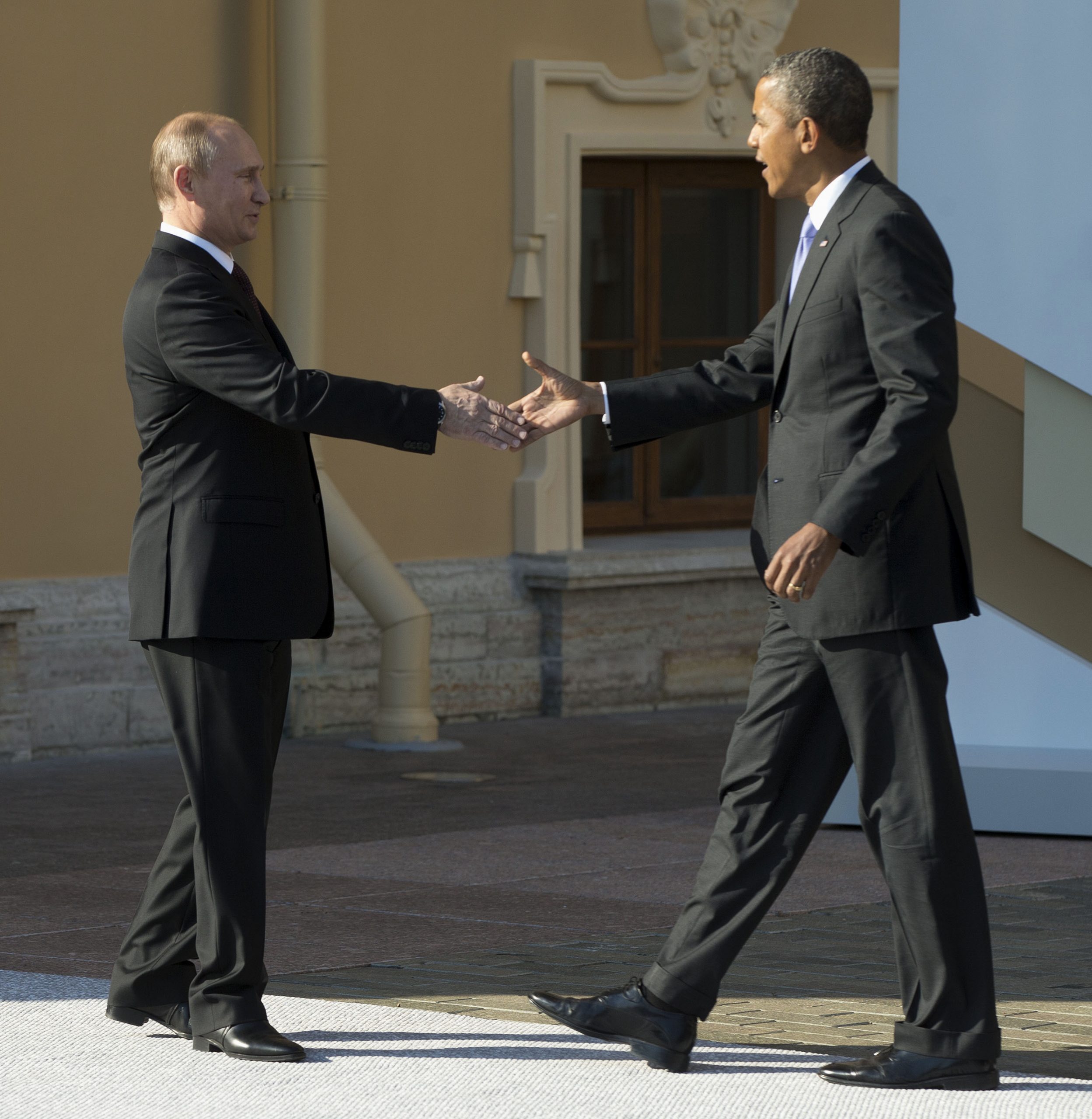 Obama welcomes Syrian chemical weapons agreement