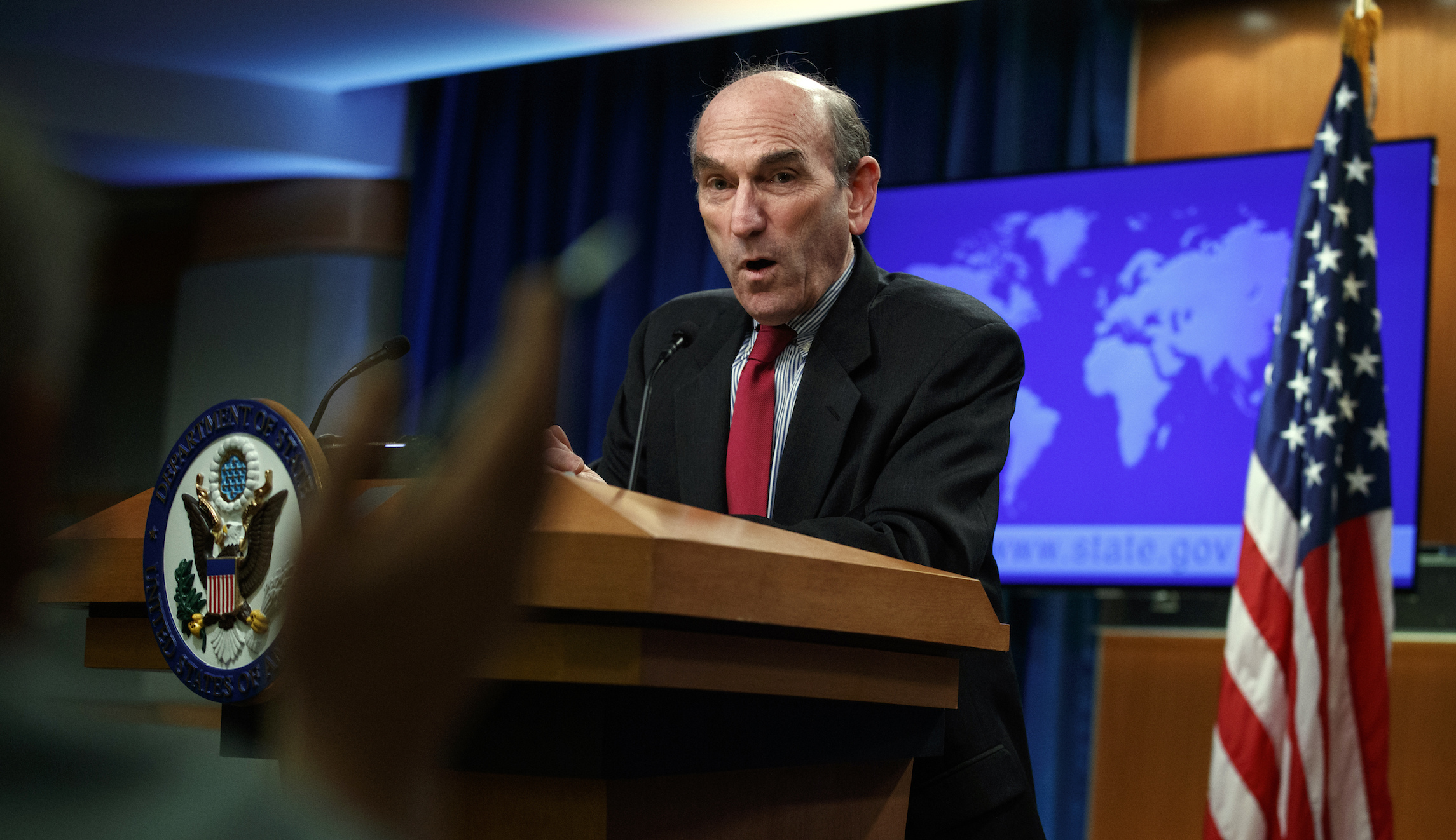 US threatens sanctions for China and Russia over Iran arms deals