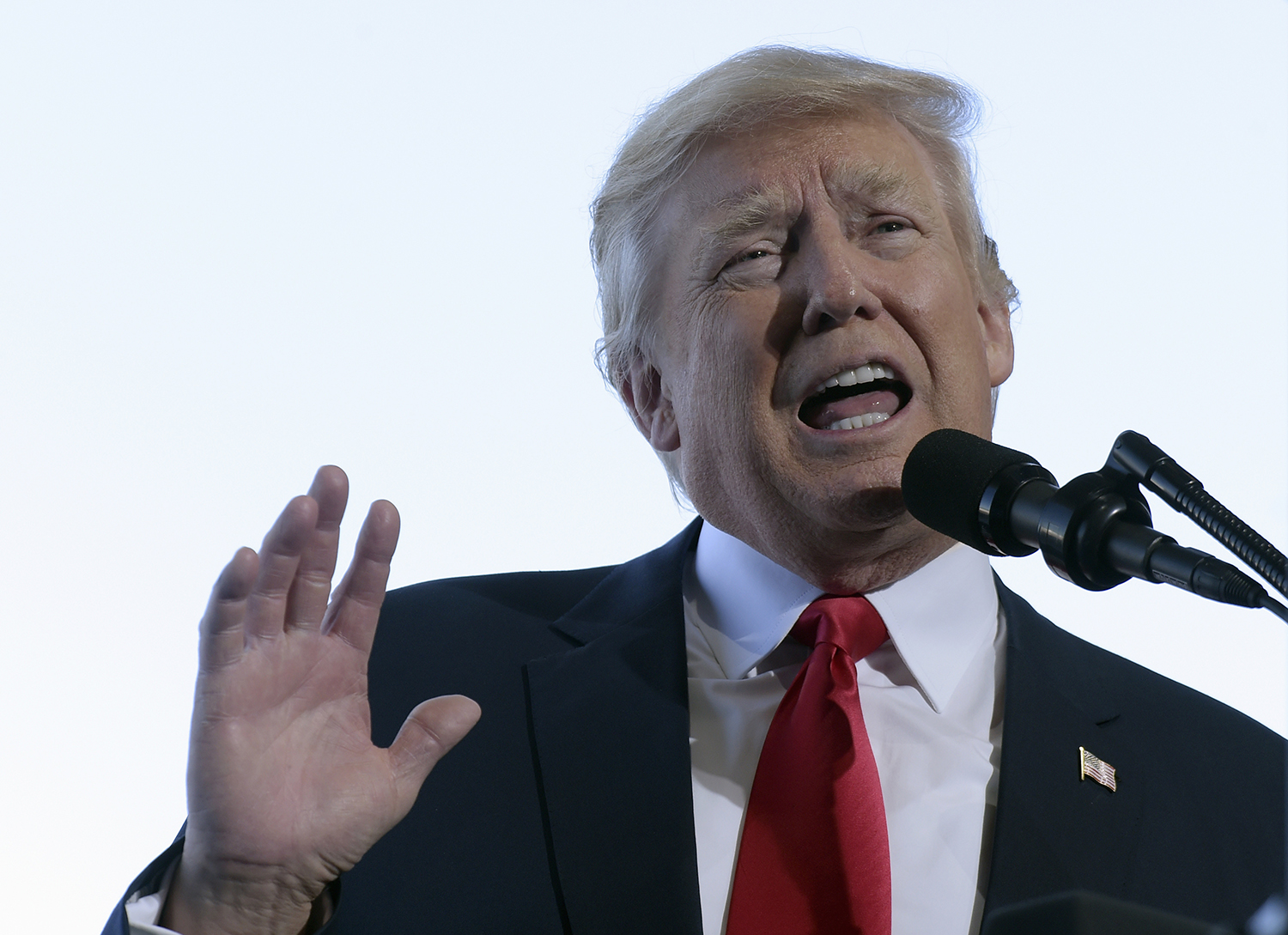 Trump tweets ‘fake news media’ is ‘the enemy of the American people’