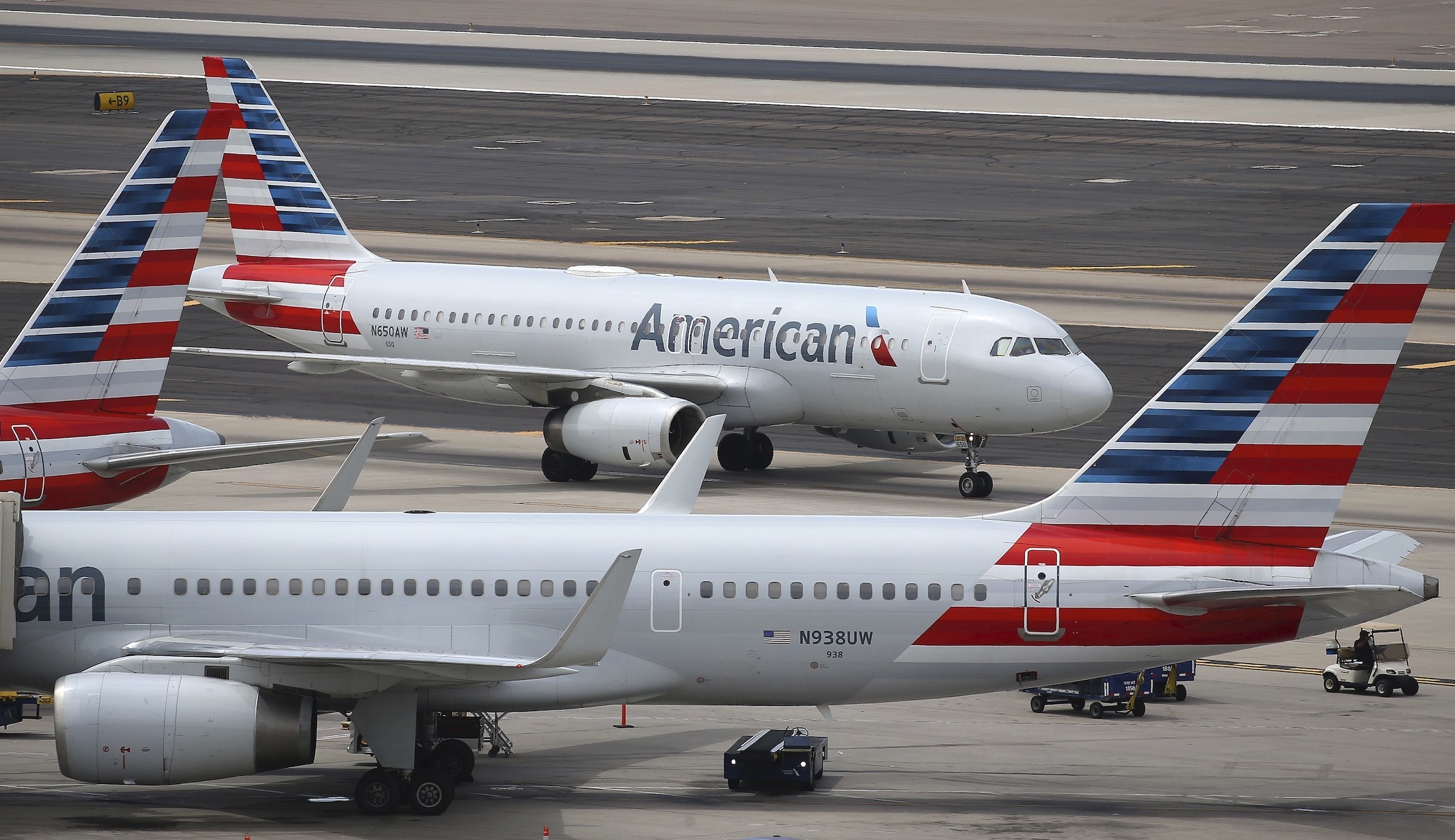 American Airlines announces non-binary gender options for customers
