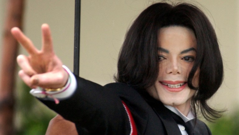 Michael Jackson arriving for the first day of his child molestation trial.
