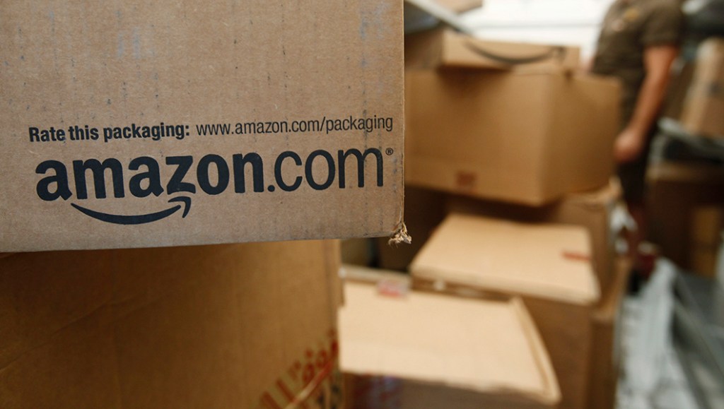 Amazon bringing 2,000 jobs to Illinois