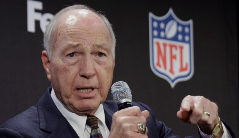 NFL Hall of Fame quarterback Bart Starr during a news conference in Dallas. 