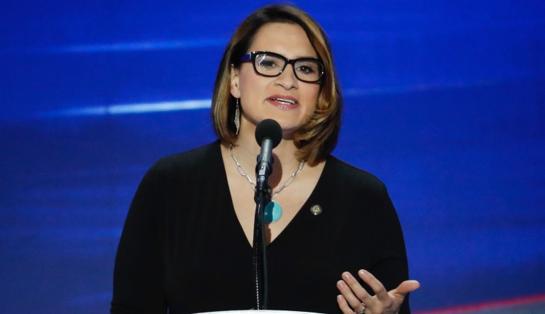 Minnesota lieutenant governor plans to lead protest of Redskins logo at Thursday night NFL game