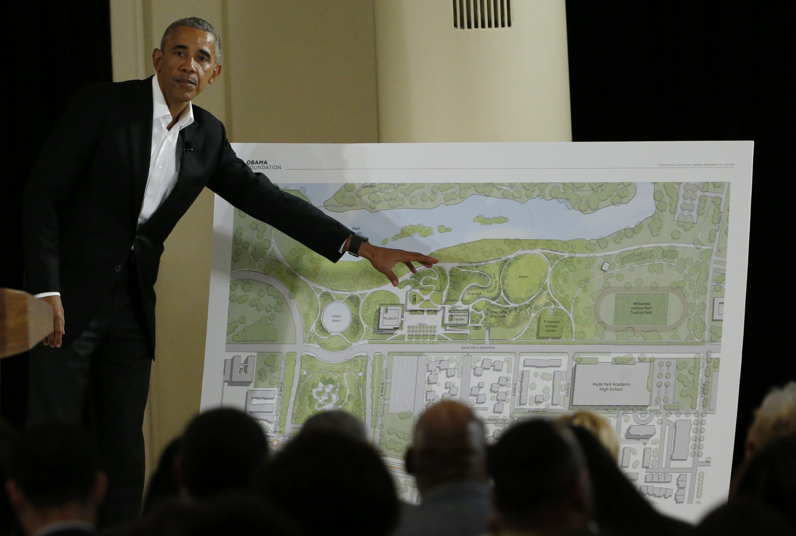 Potential deal for Obama Center in Chicago: 99-year land agreement for $10