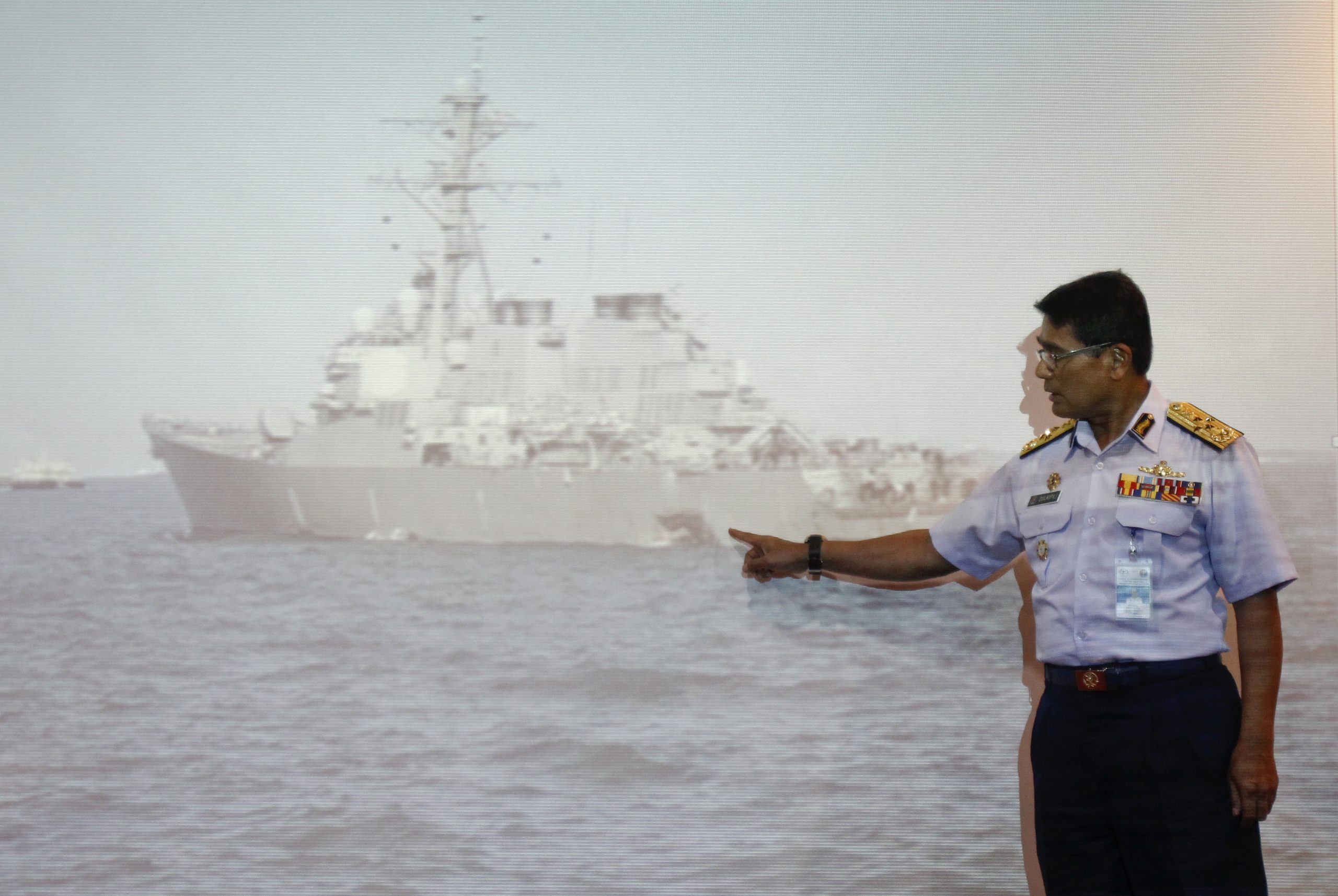 ’30 seconds’: Deadly USS McCain collision could have been avoided just half a minute before disaster