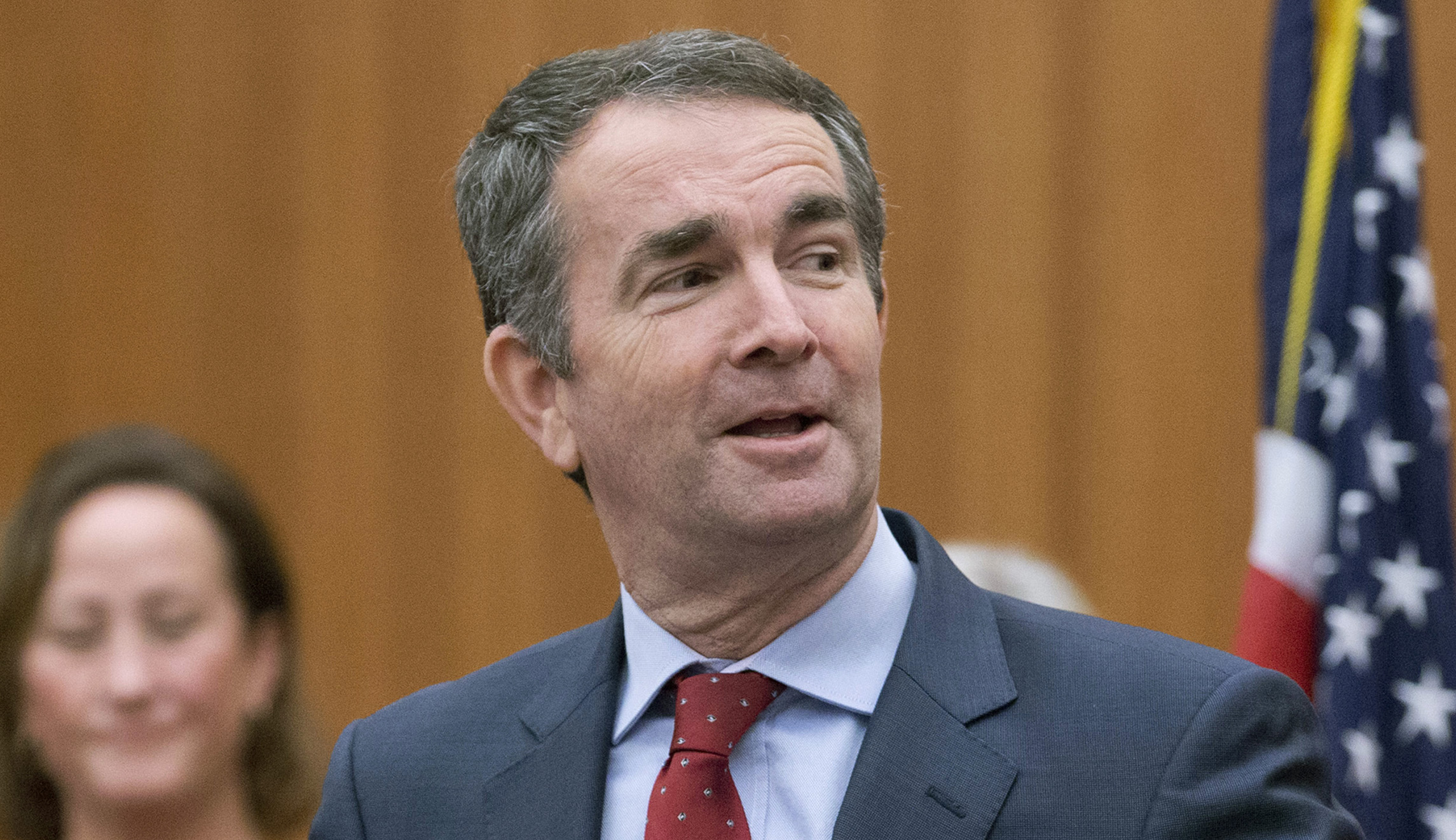 Northam expected to sign bill ending Lee-Jackson Day in Virginia