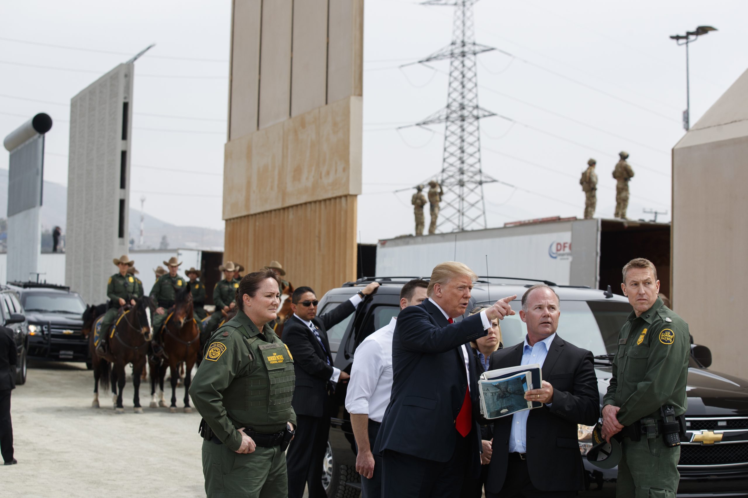Bill would make ‘sanctuary cities’ pay for Trump’s border wall