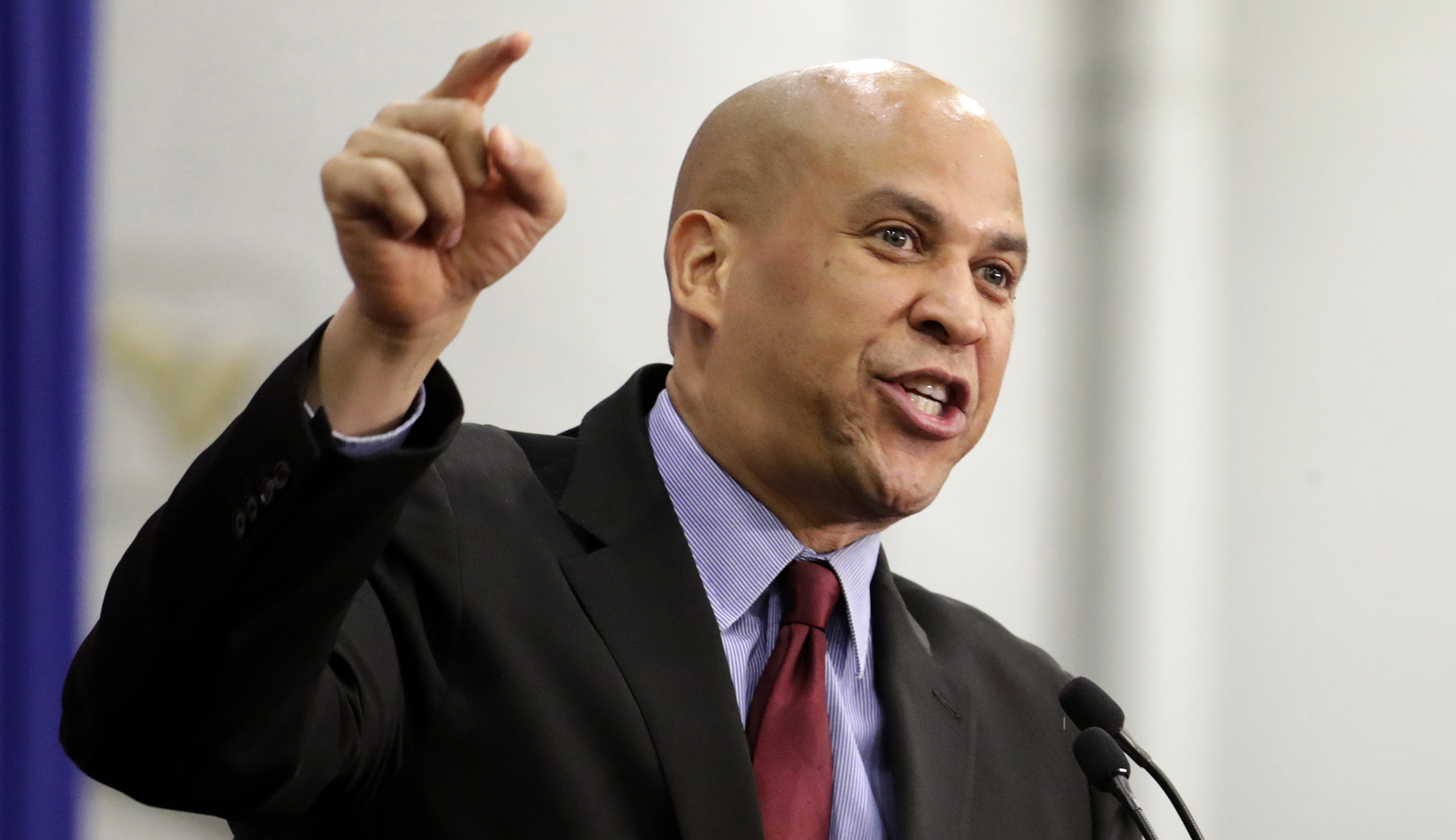 Cory Booker ‘didn’t realize’ sign he held for photo was pro-Palestine: Report