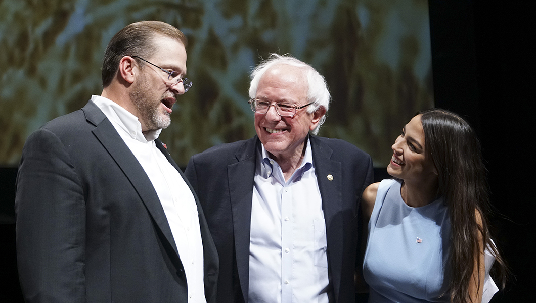 Bernie Sanders, Alexandria Ocasio-Cortez rally Democrats in deep-red Kansas