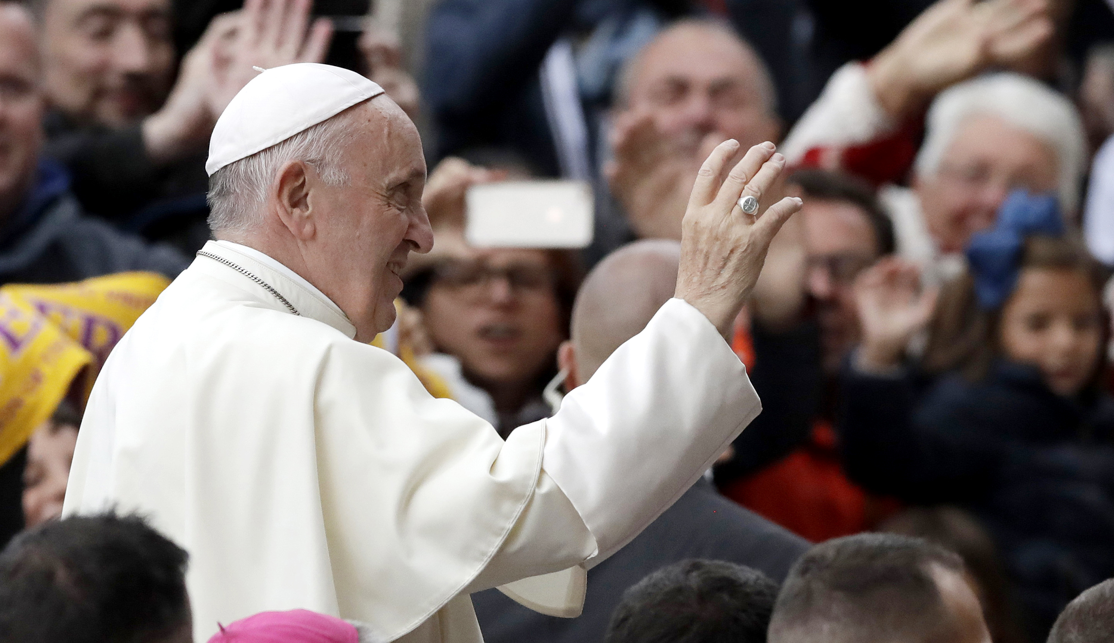 Pope in Ireland decries abuse cover-up, meets with victims