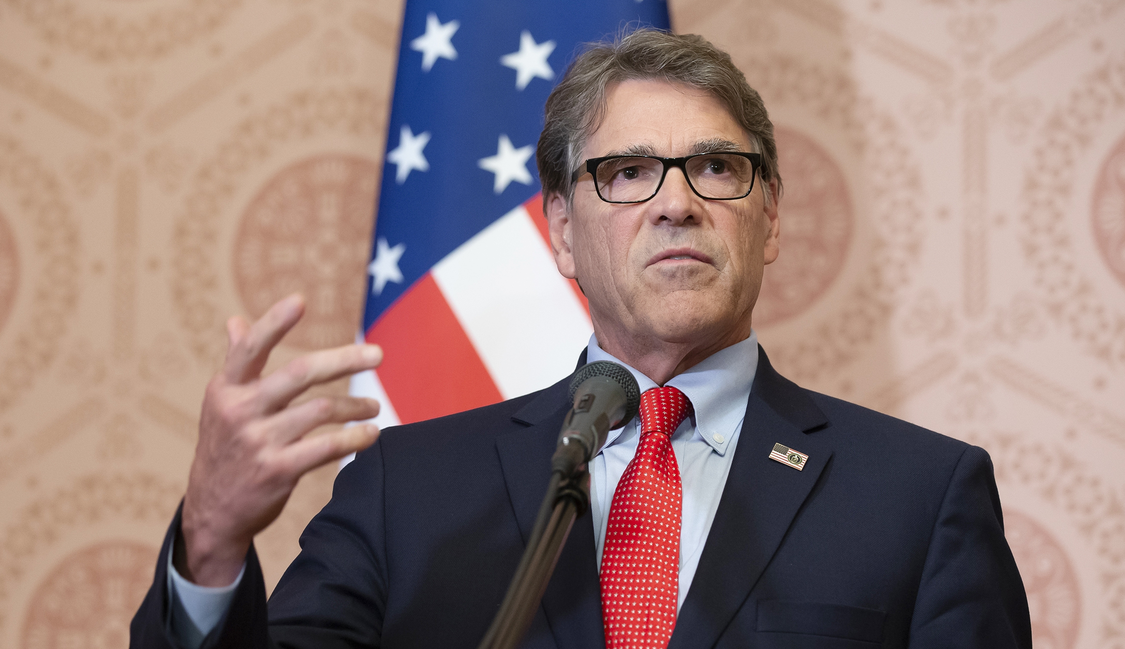 Rick Perry warns of cyberattack risk, could come from ‘some kid sitting in a basement’