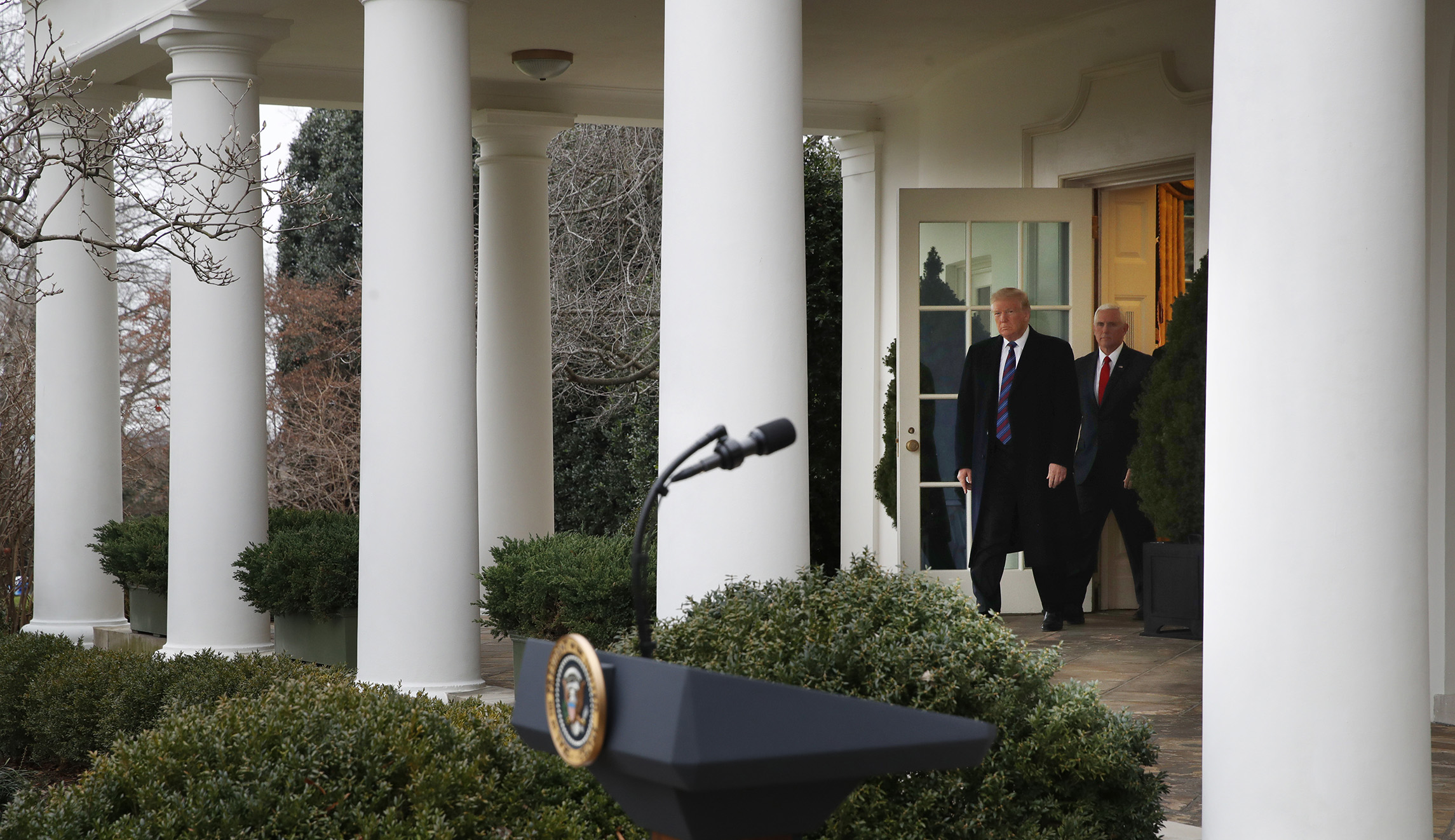 White House looking for ways to stop senior pay raises amid shutdown