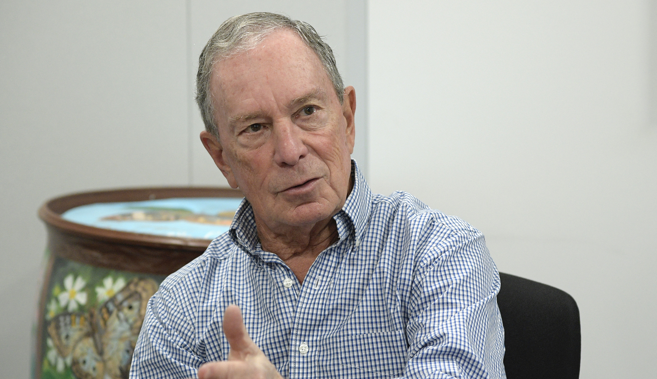 ‘Absolutely indefensible’: Bloomberg News slammed for scaling back coverage following owner’s 2020 bid