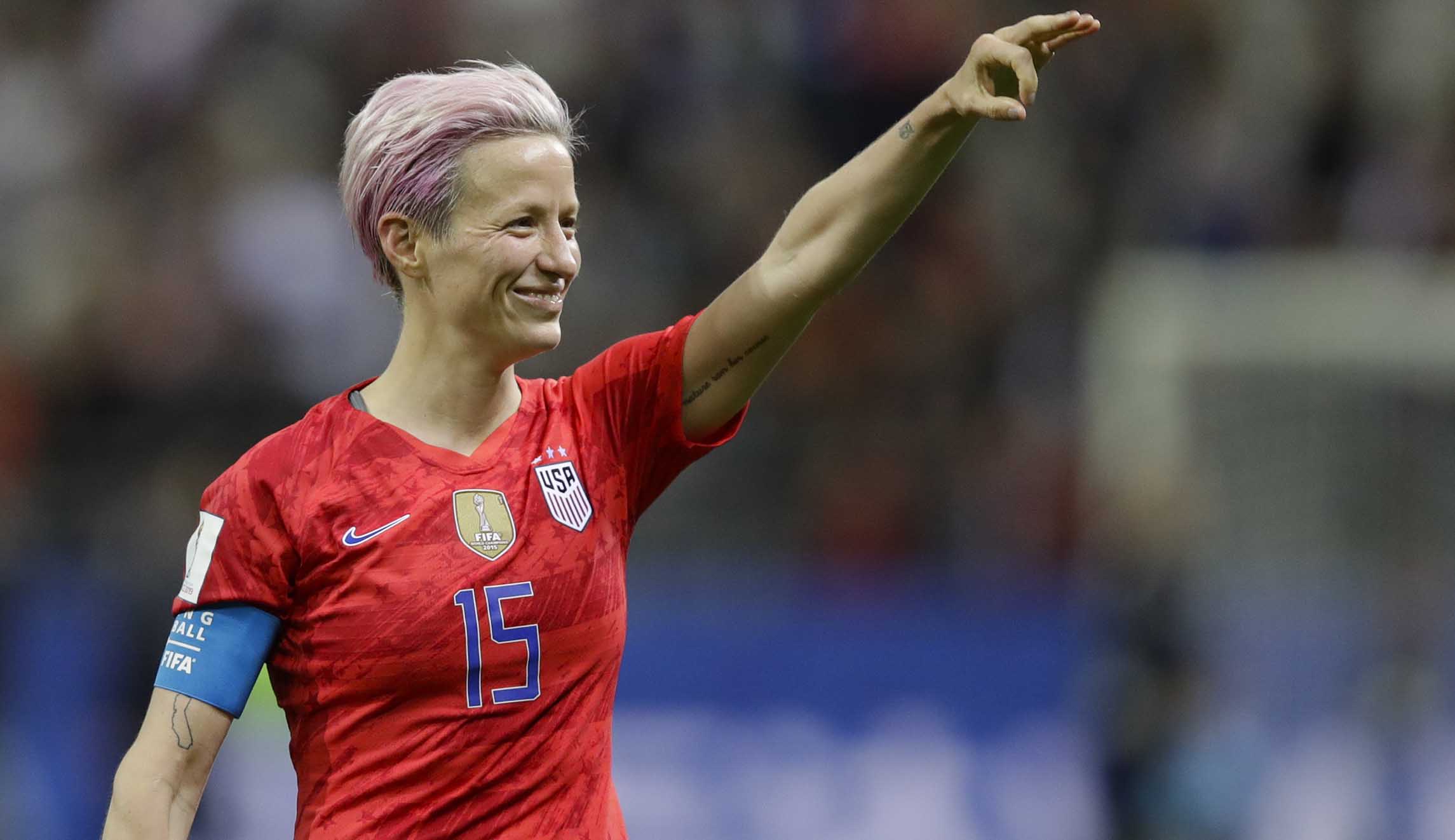 US soccer star Megan Rapinoe refuses to sing the national anthem