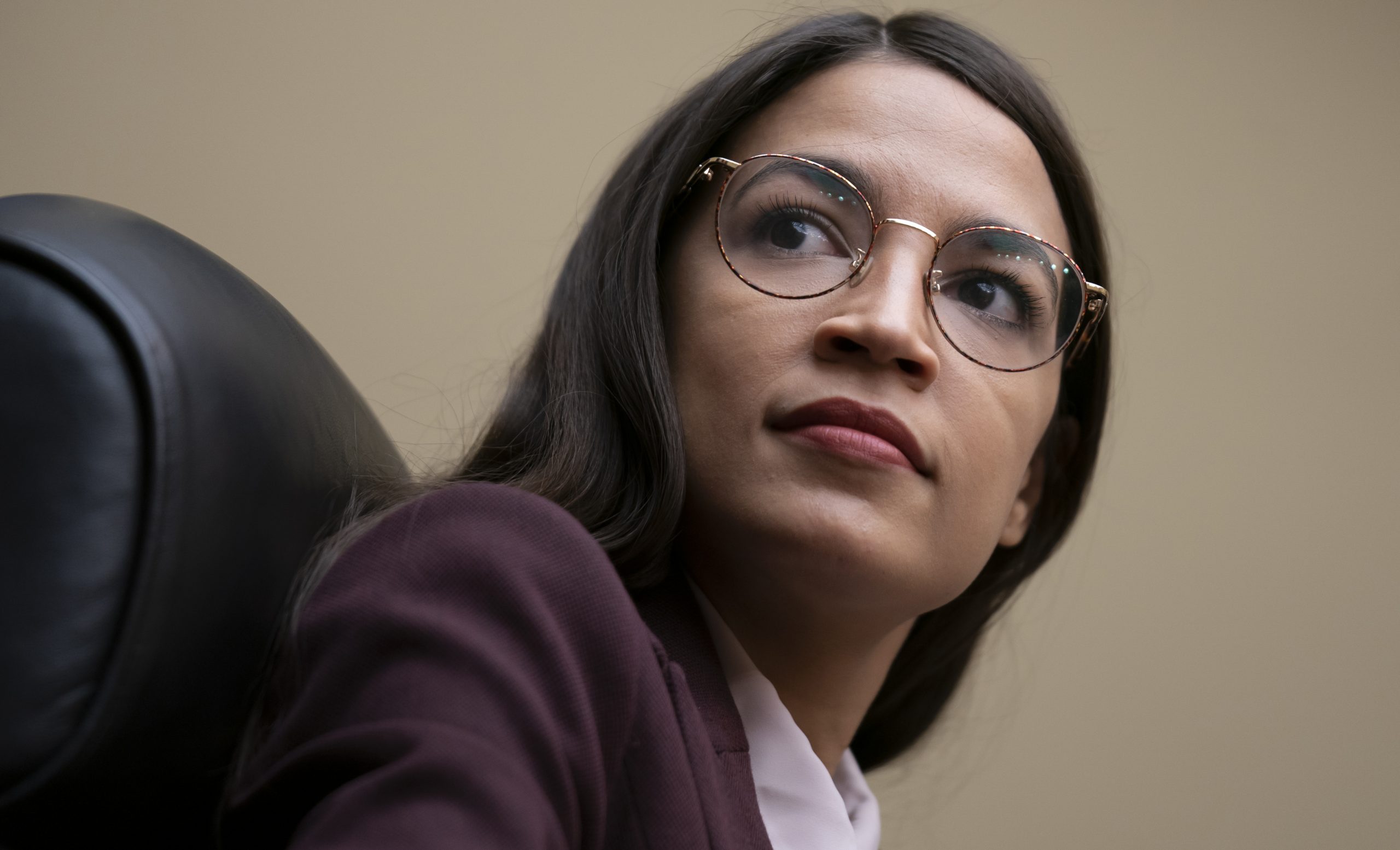 And just like that, AOC is against public officials being ‘harassed’