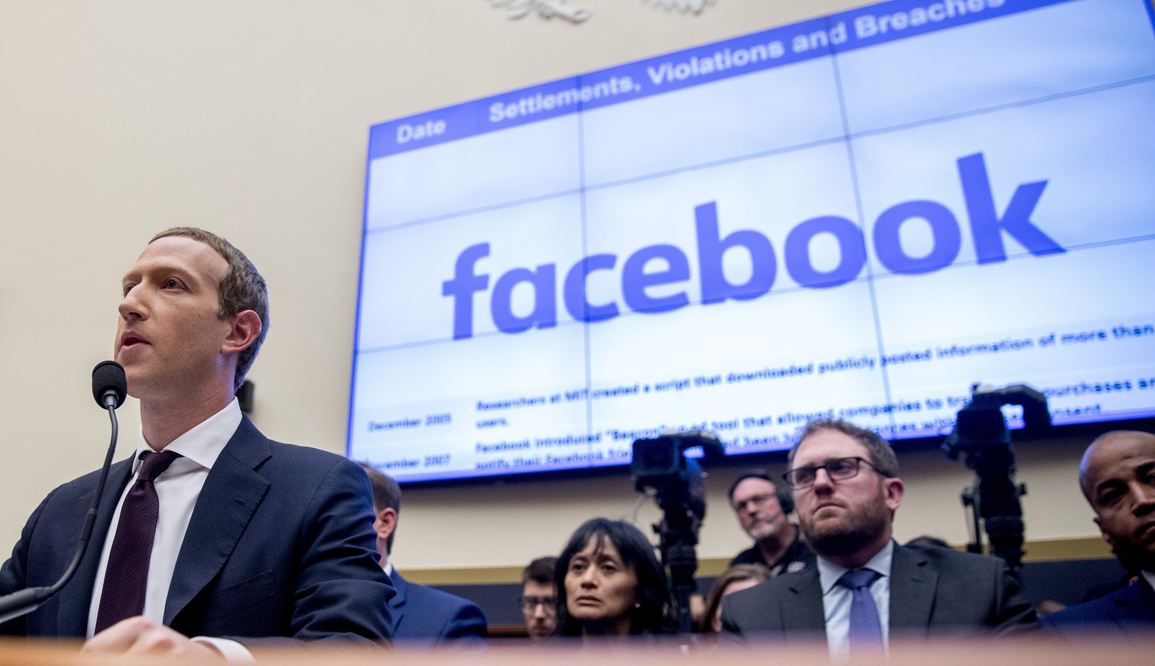 Why Mark Zuckerberg wants Facebook to be regulated