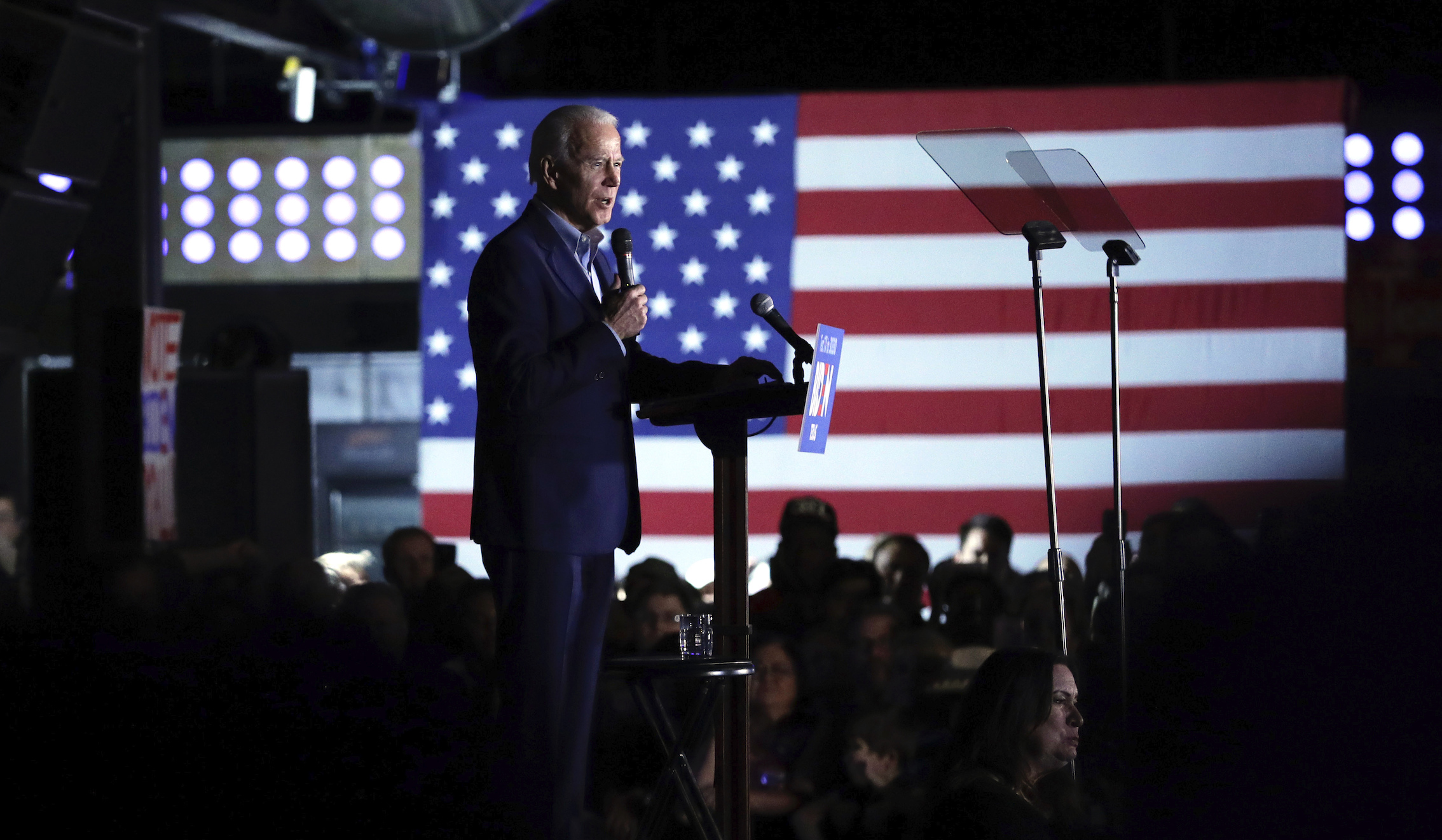 Biden bats back Bloomberg in Tennessee