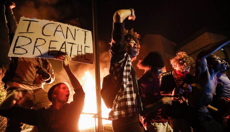 Trump shrugs off ‘looting leads to shooting’ controversy