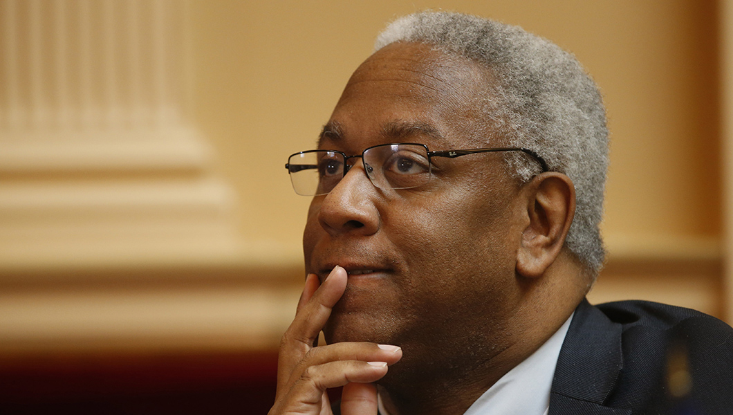 House Democrats plan 100% Clean Economy bill Thursday to unite party