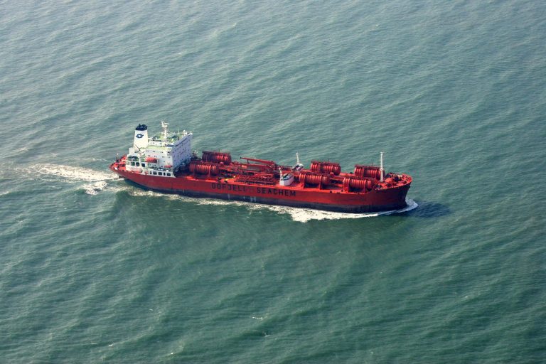 Oil demand projected to peak before 2030 thanks to shift toward renewable energy