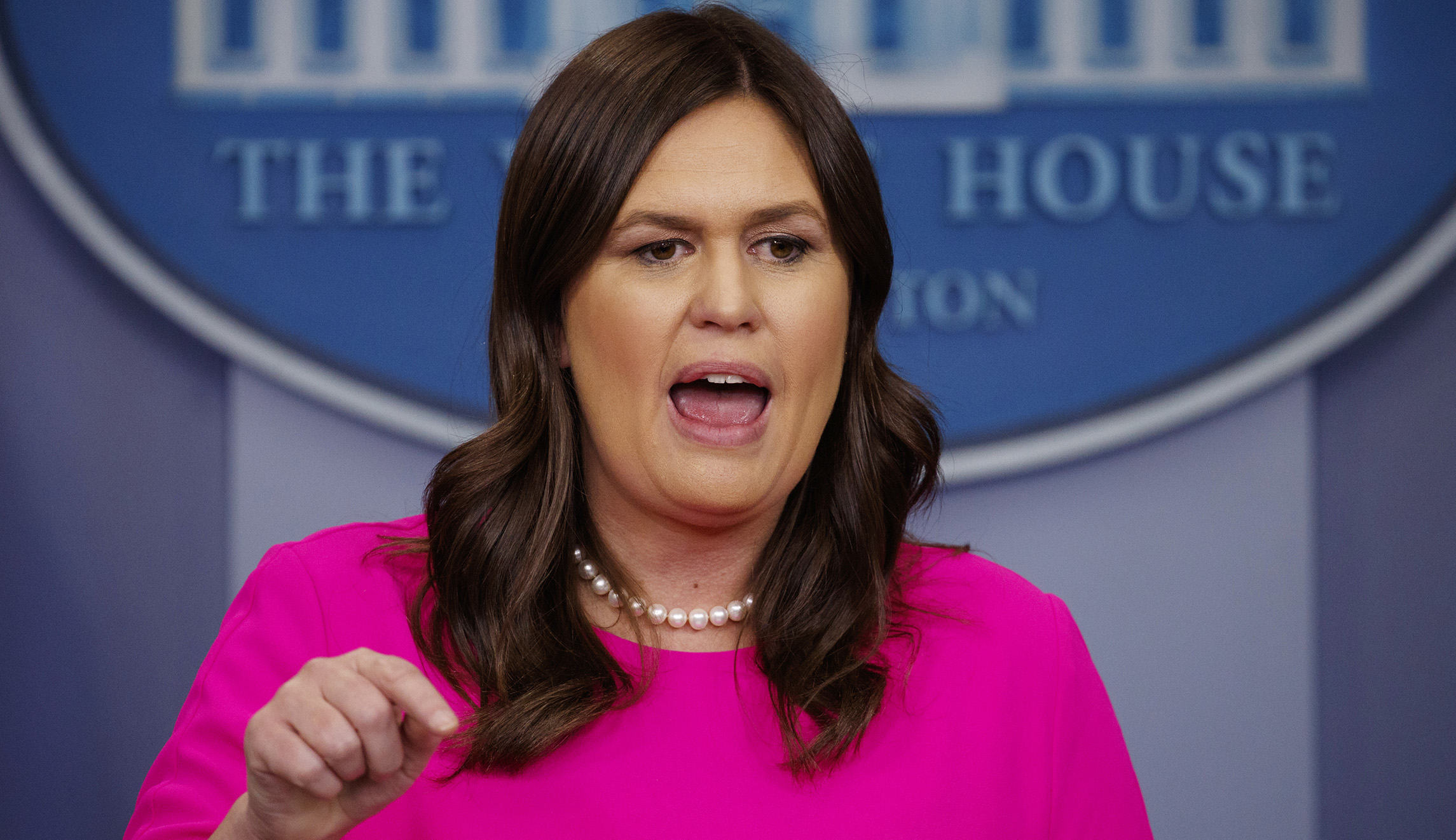 Sarah Sanders: White House leakers should be fired