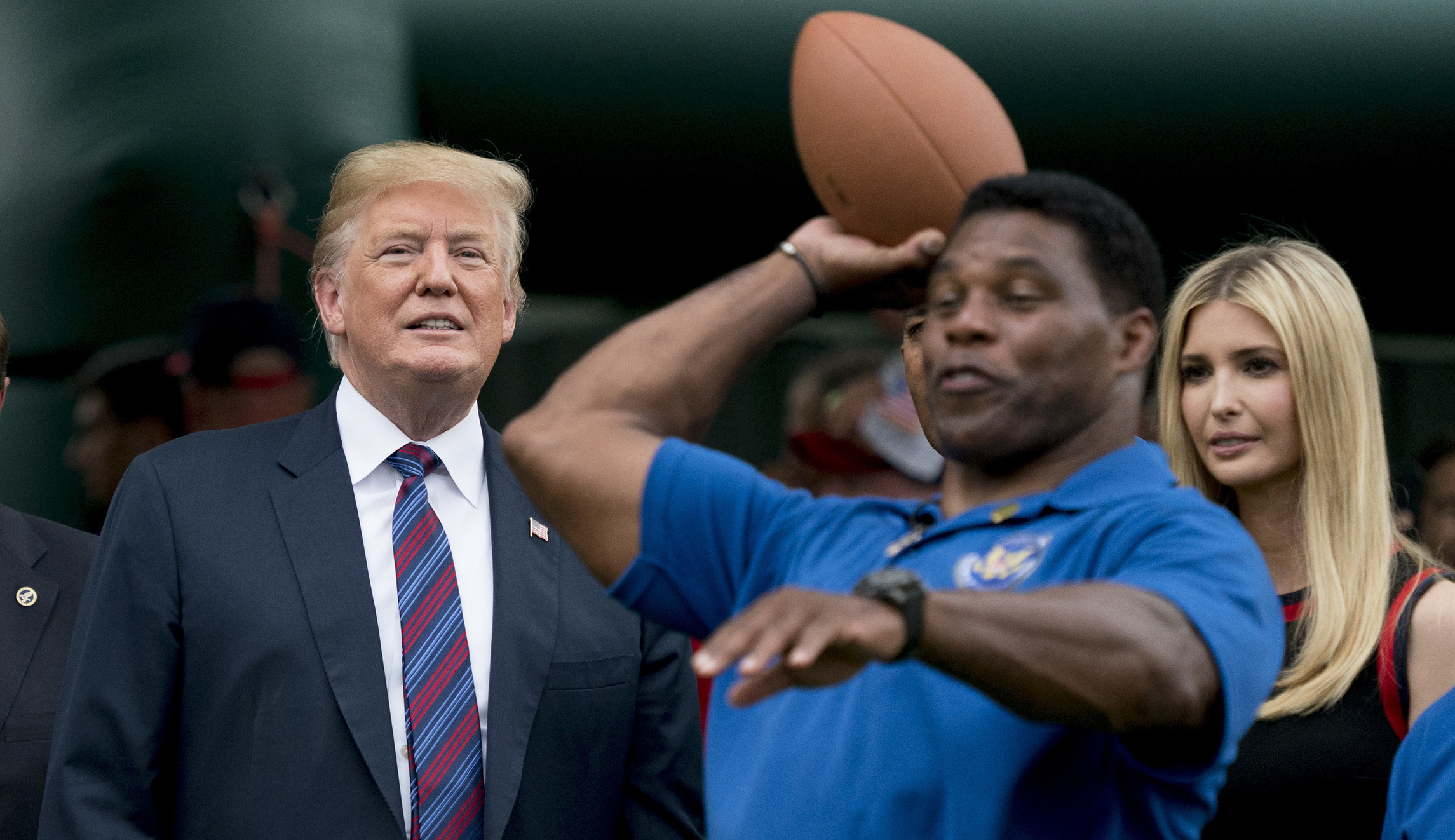 Trump: Herschel Walker will run for Senate