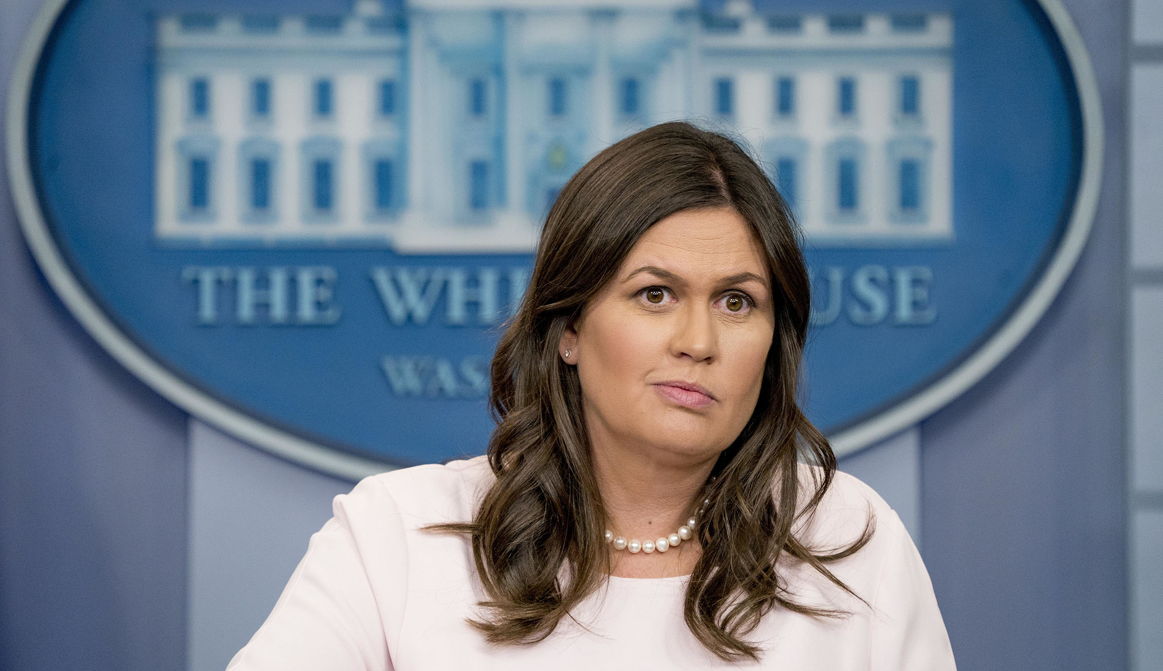 White House reporters left fuming after Sarah Sanders cuts them off