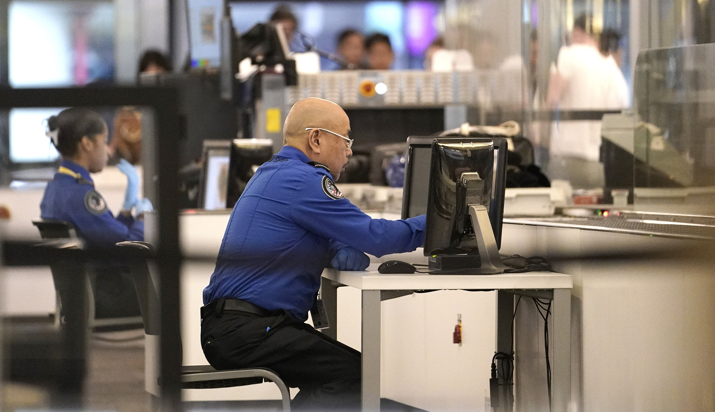 TSA absences spiking during shutdown