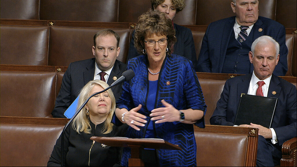 Rep. Jackie Walorski dies in horrific car crash