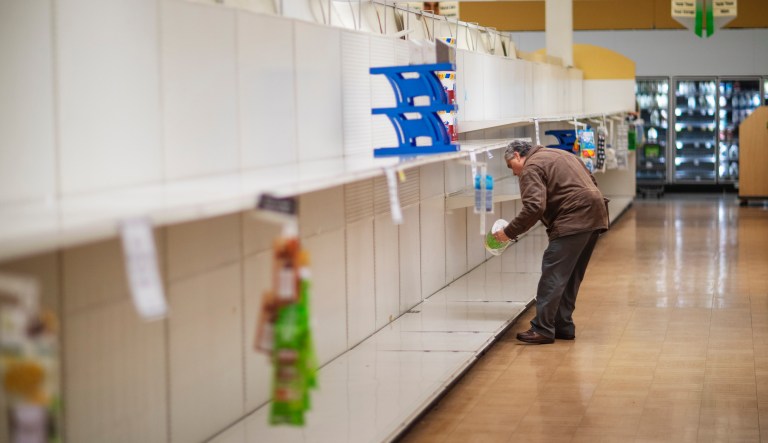 Minnesota and Vermont governors classify grocery store employees as emergency personnel
