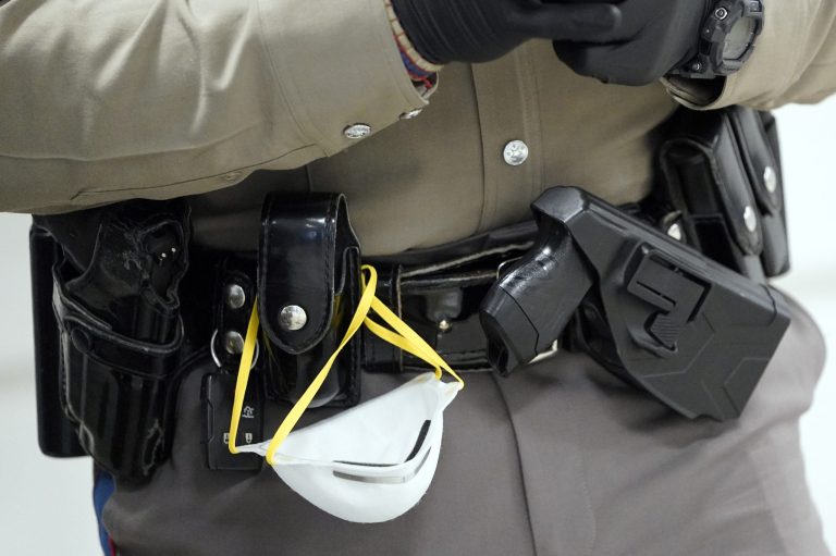 Drop the donut: Texas State Troopers face pressure to shrink waistlines