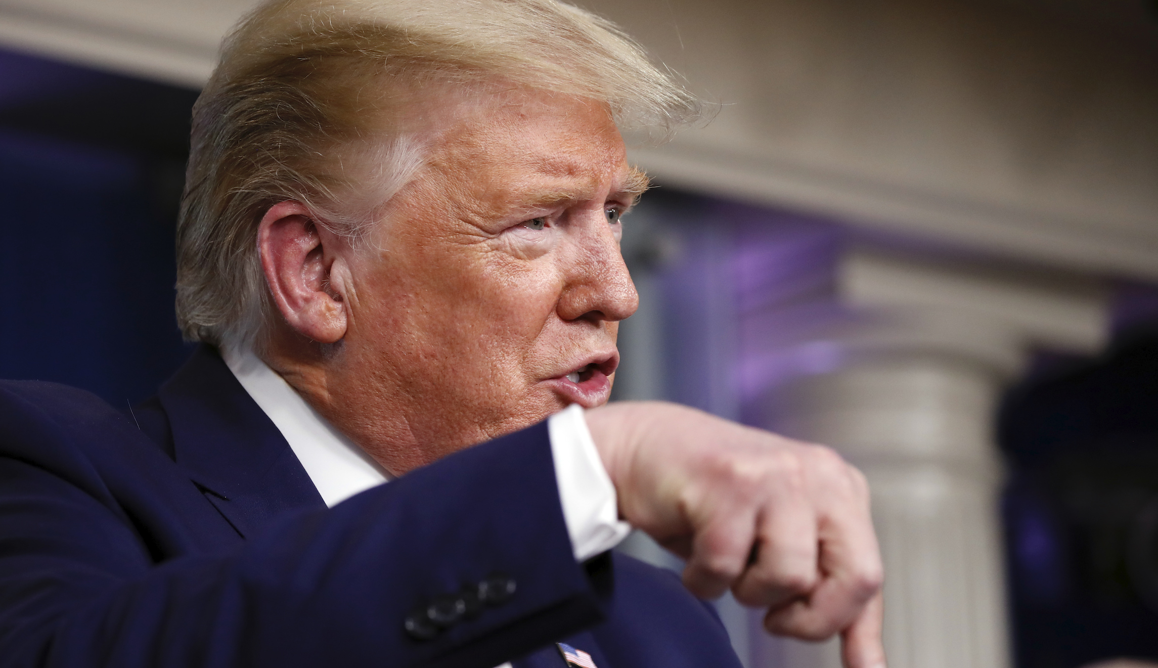 Trump: Federal government will reimburse hospitals treating uninsured coronavirus patients