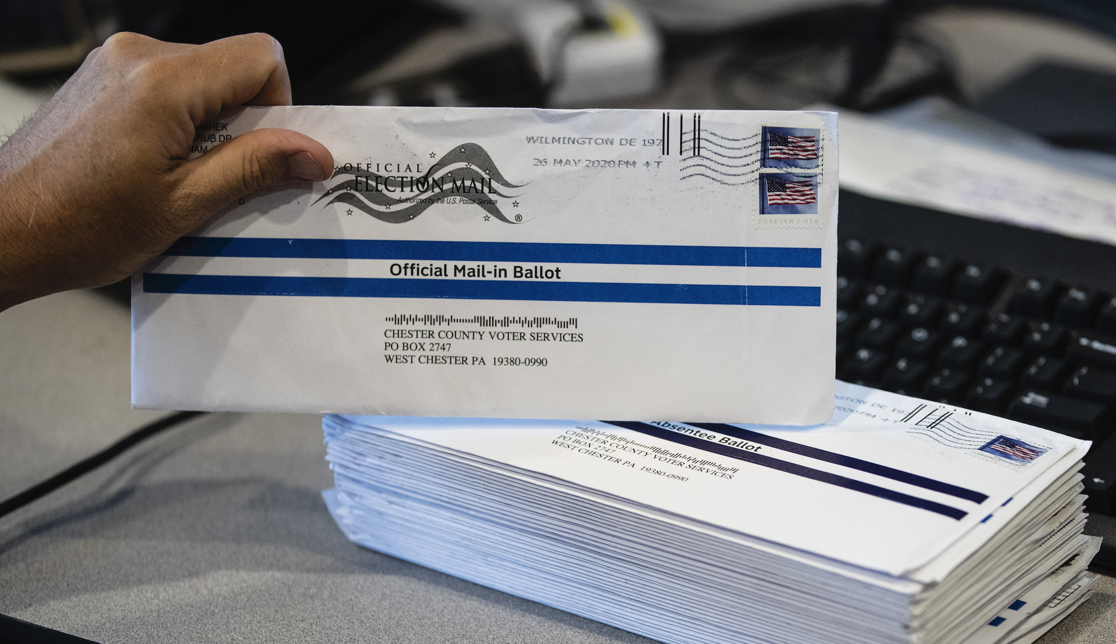 New York voters receive absentee ballots with incorrect return envelopes