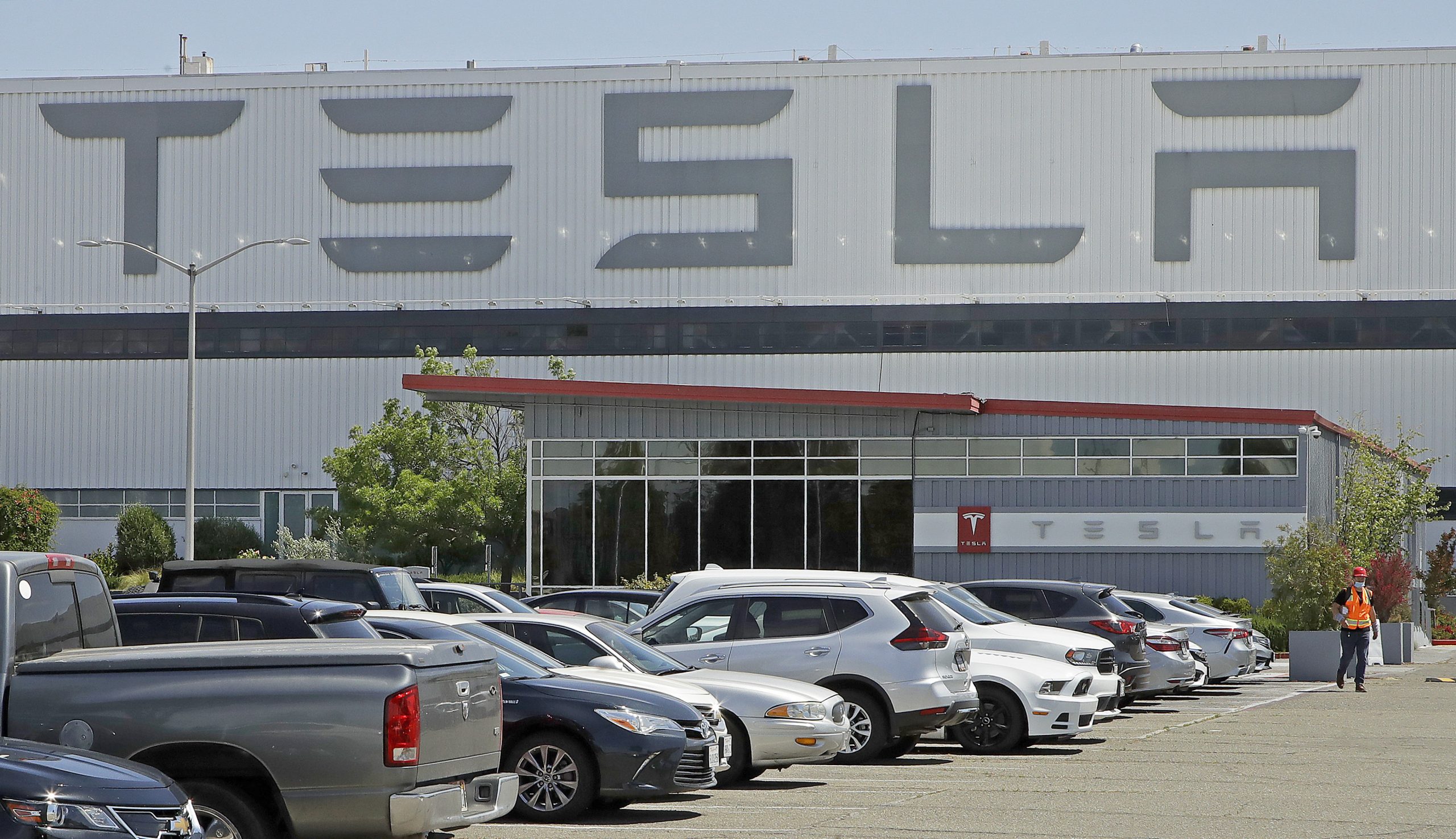 Tesla announces new Cybertruck Gigafactory is being constructed near downtown Austin