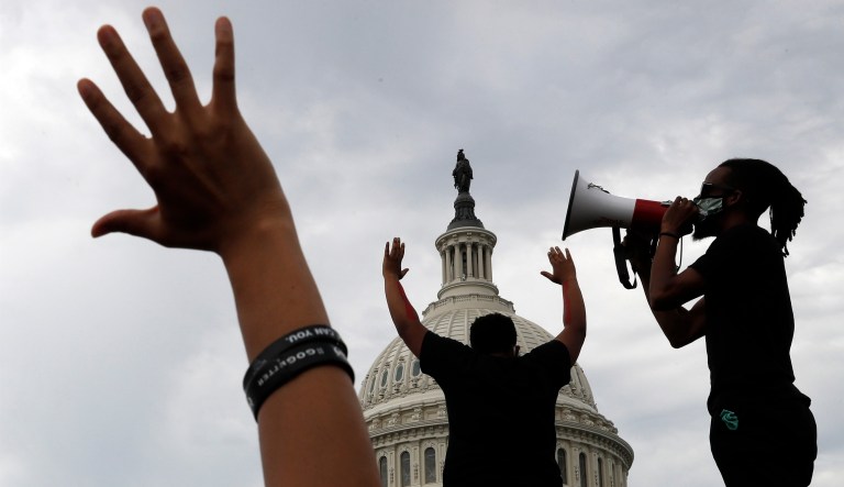 Trump rightly defunds racial agitators in federal workforce