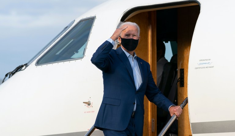 Biden pushes forward with campaign plans after negative COVID-19 test