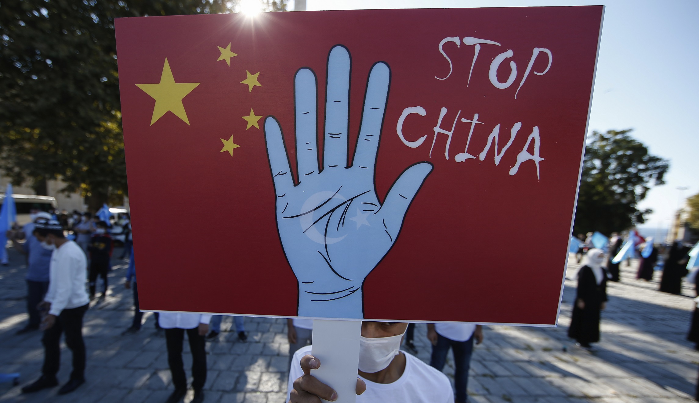 China copies the cotton slave trade