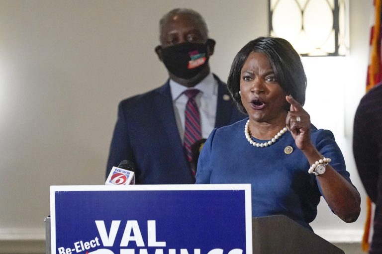 Democratic lawmaker, who is a former police chief, defends officer who shot Ma’Khia Bryant