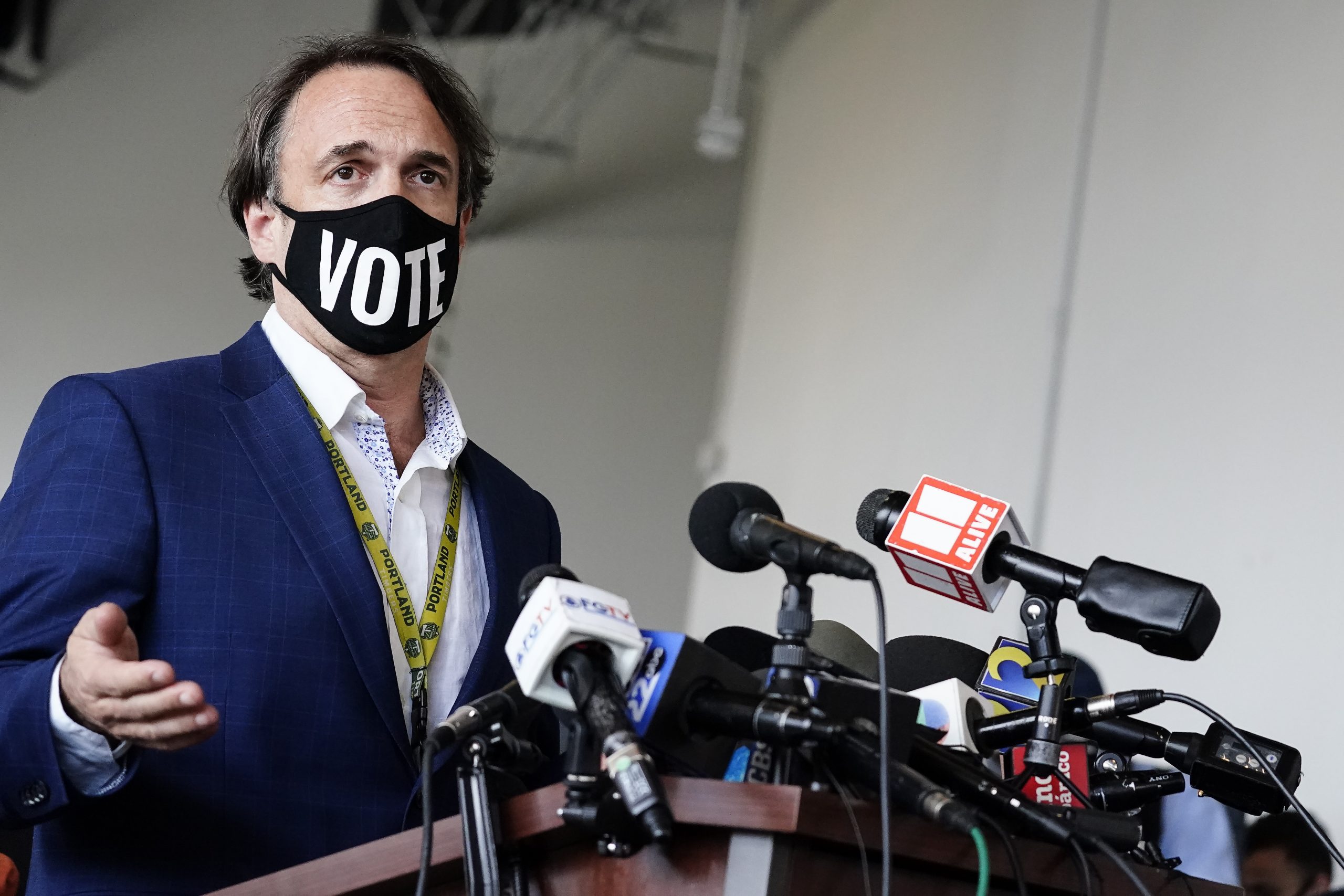 Georgia Republicans set process in motion for state takeover of Fulton County elections