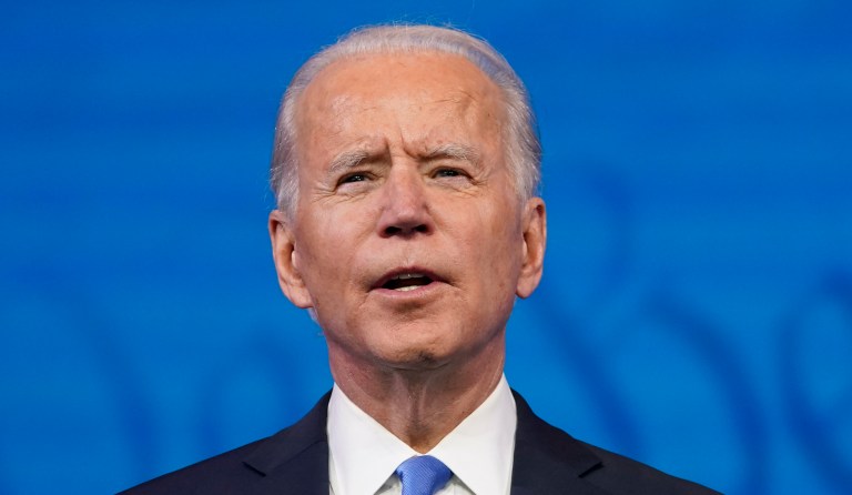 Reporter in Biden press pool tests positive for coronavirus