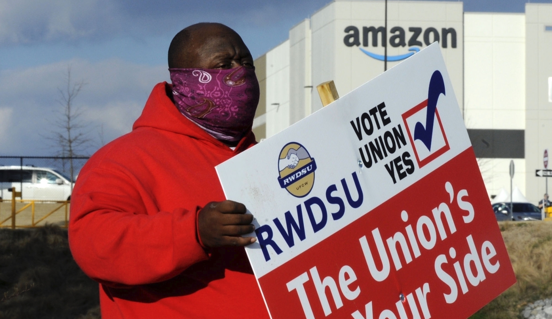 Should Amazon workers unionize?