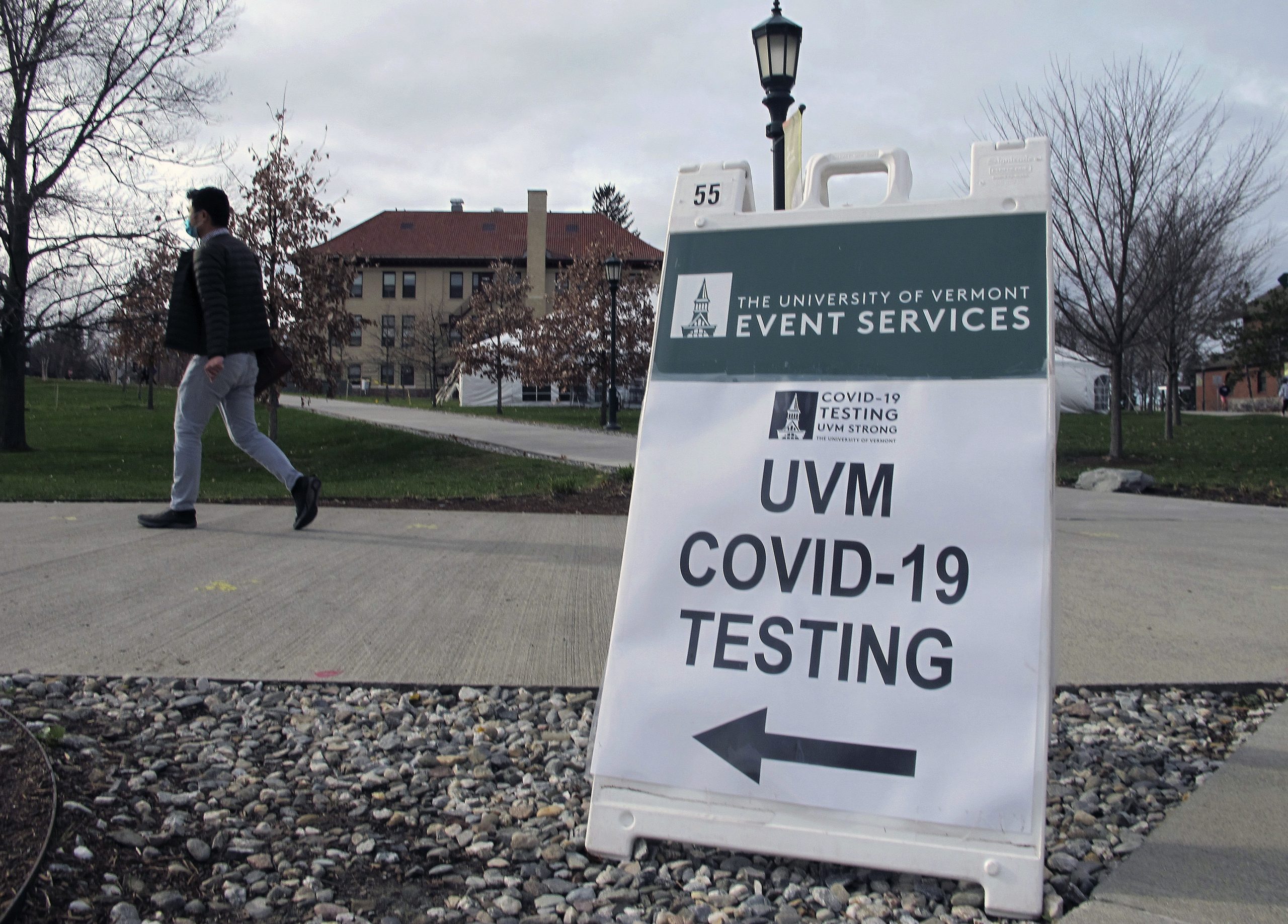 College enrollment sees largest decline since 2011: Student Clearinghouse