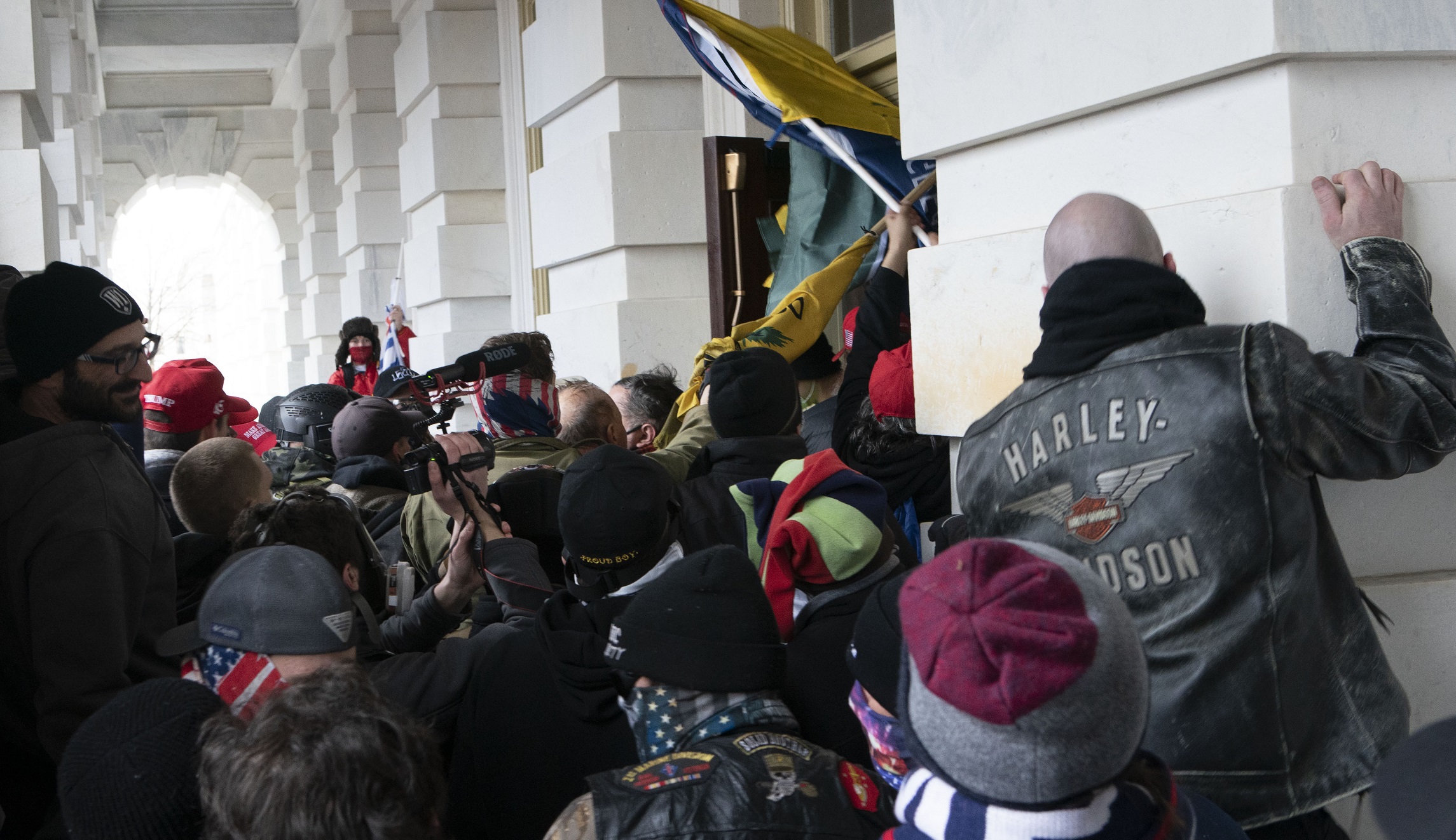 Florida man pleads guilty over Jan. 6 Capitol breach, disrupting joint session of Congress