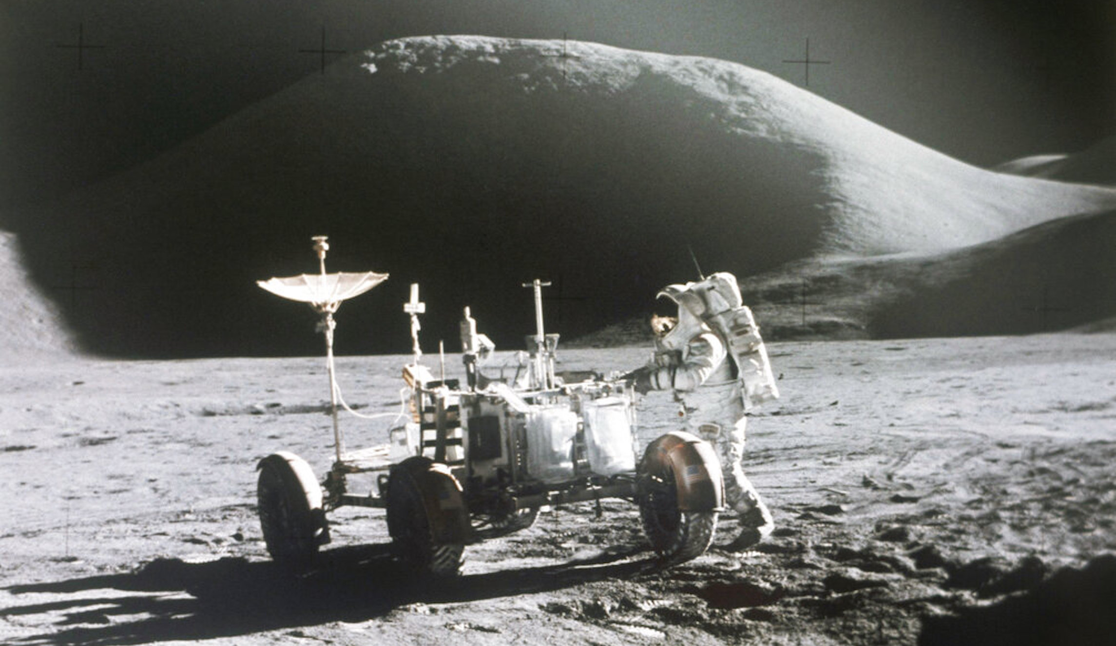 SEE IT: Bridgestone reinvents tire for NASA’s moon mission
