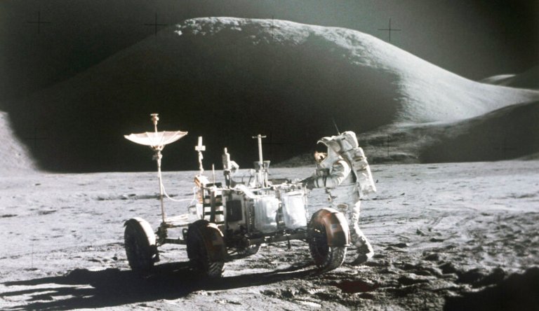 SEE IT: Bridgestone reinvents tire for NASA’s moon mission