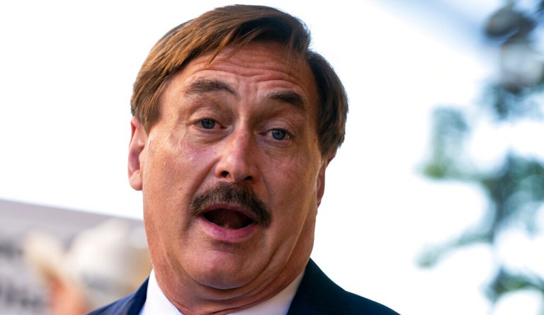 Conservatives mock MyPillow’s Mike Lindell over ‘lunatic’ DeSantis conspiracy theory