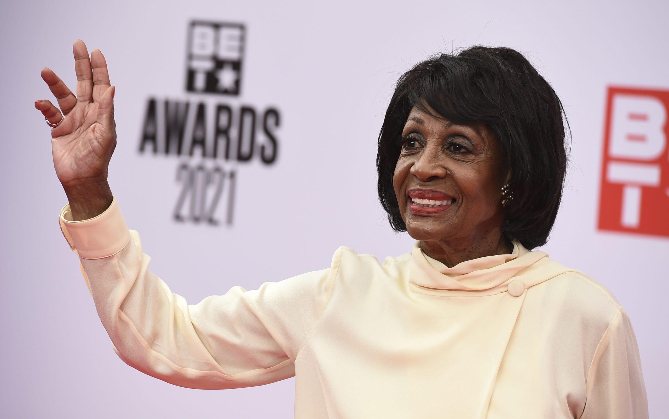 Citing fake news story, Maxine Waters alleges treatment of Haitian asylum-seekers is ‘worse than slavery’