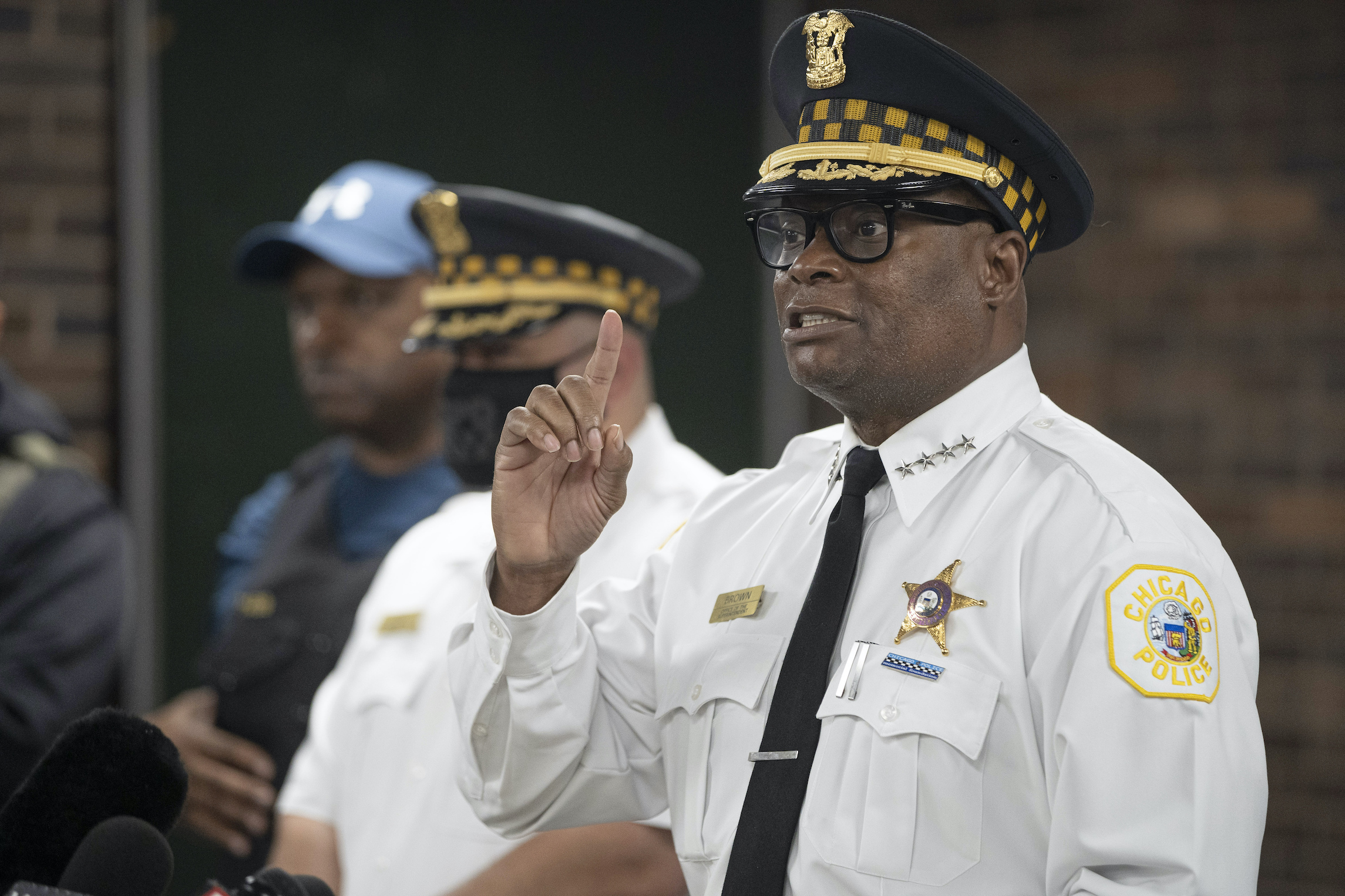 Six Chicago children injured by shootings in nine hours as city gun crime ramps up