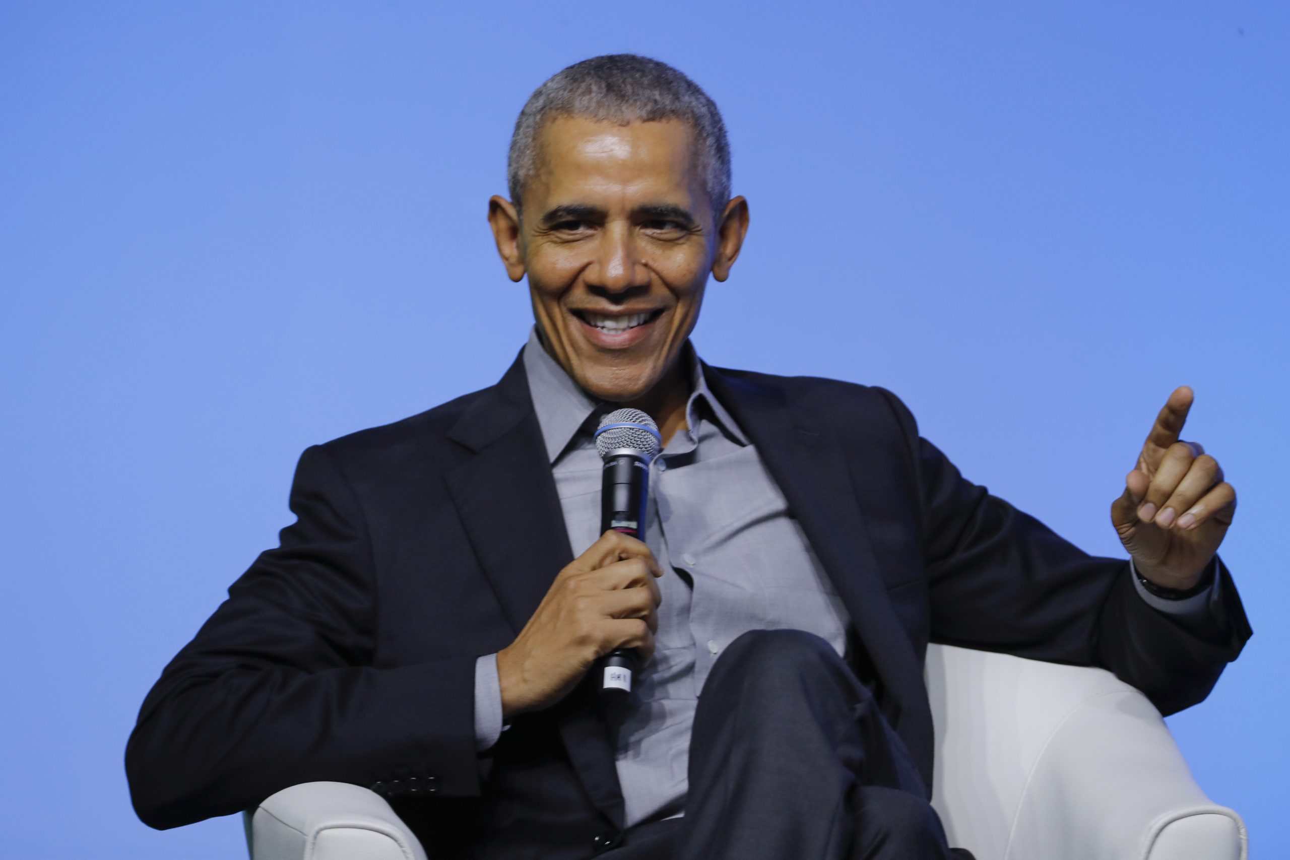 Obama shrinking size of 60th birthday bash due to COVID-19 surge